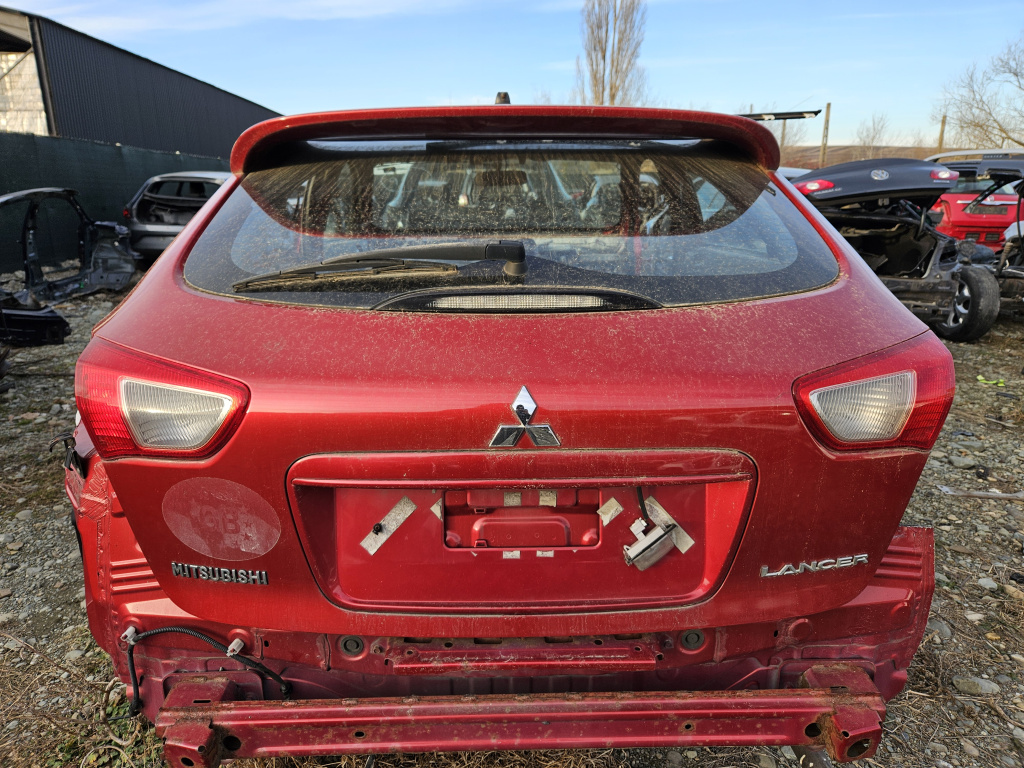 Haion Mitsubishi Lancer Hatchback 2010