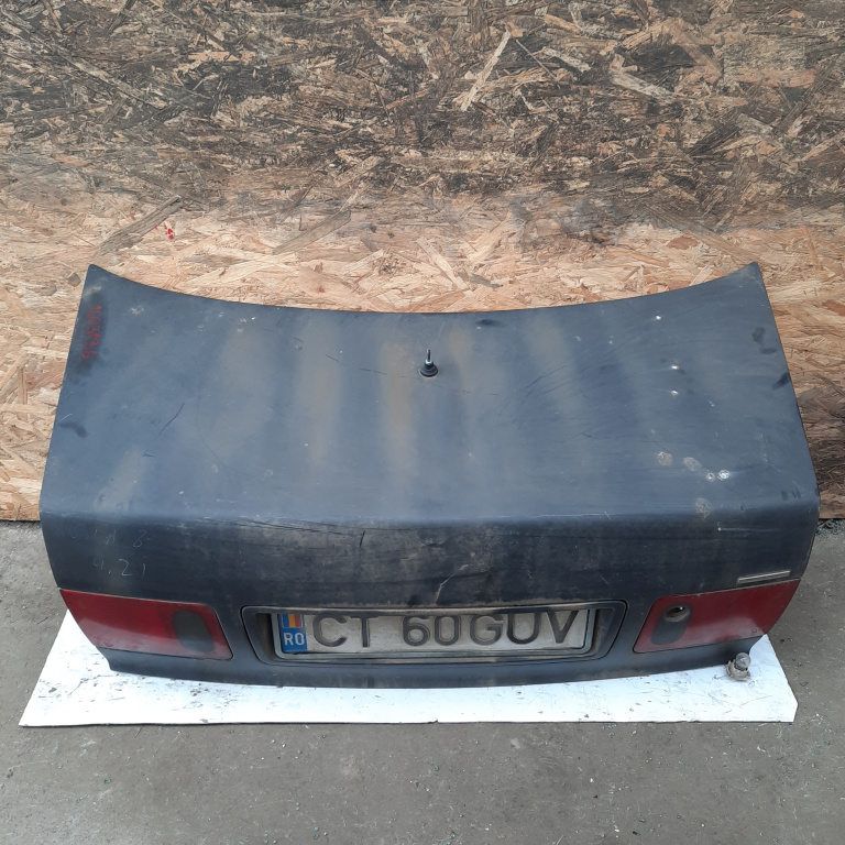Haion Negru,sedan / Berlina Audi A8 (4D) 1994 - 2002