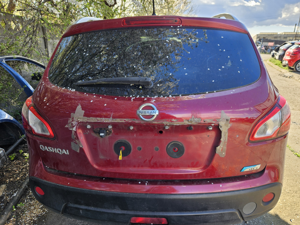 Haion Nissan Qashqai 2012