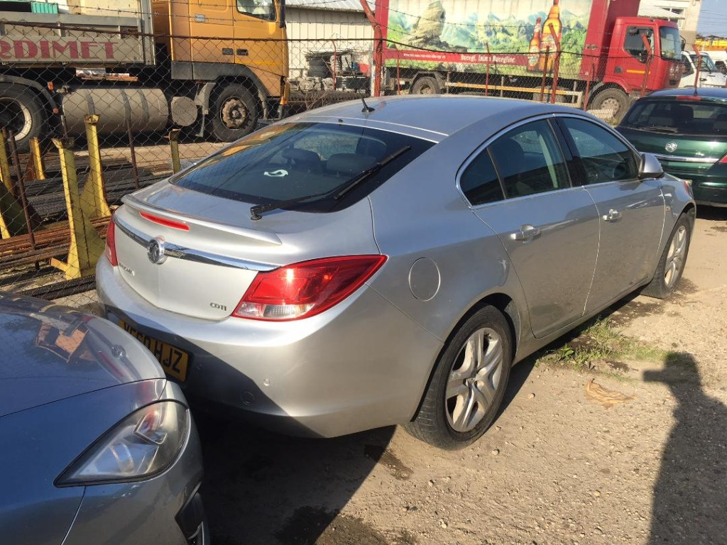 Haion Opel Insignia A hatchback