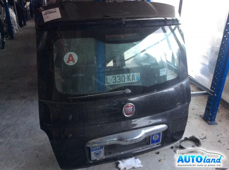 Haion/portbagaj Negru, Putin Indoit Fiat 500 C 2009