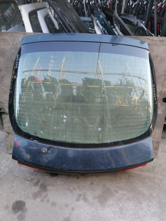 Haion Renault Laguna 2 2001-2007 Albastru Negru Hatchback 5 Portiere