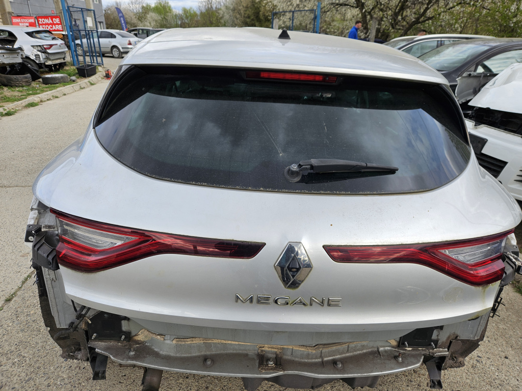 Haion Renault Megane 4 Hatchback 2018