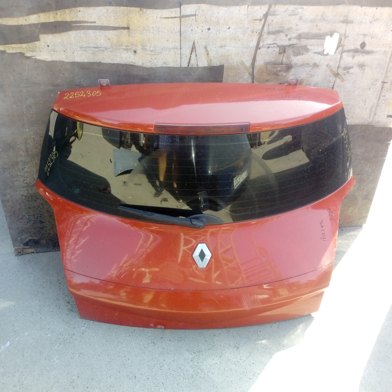 Haion Rosu,hatchback 3 Portiere Renault MEGANE 2 2002 - 2010