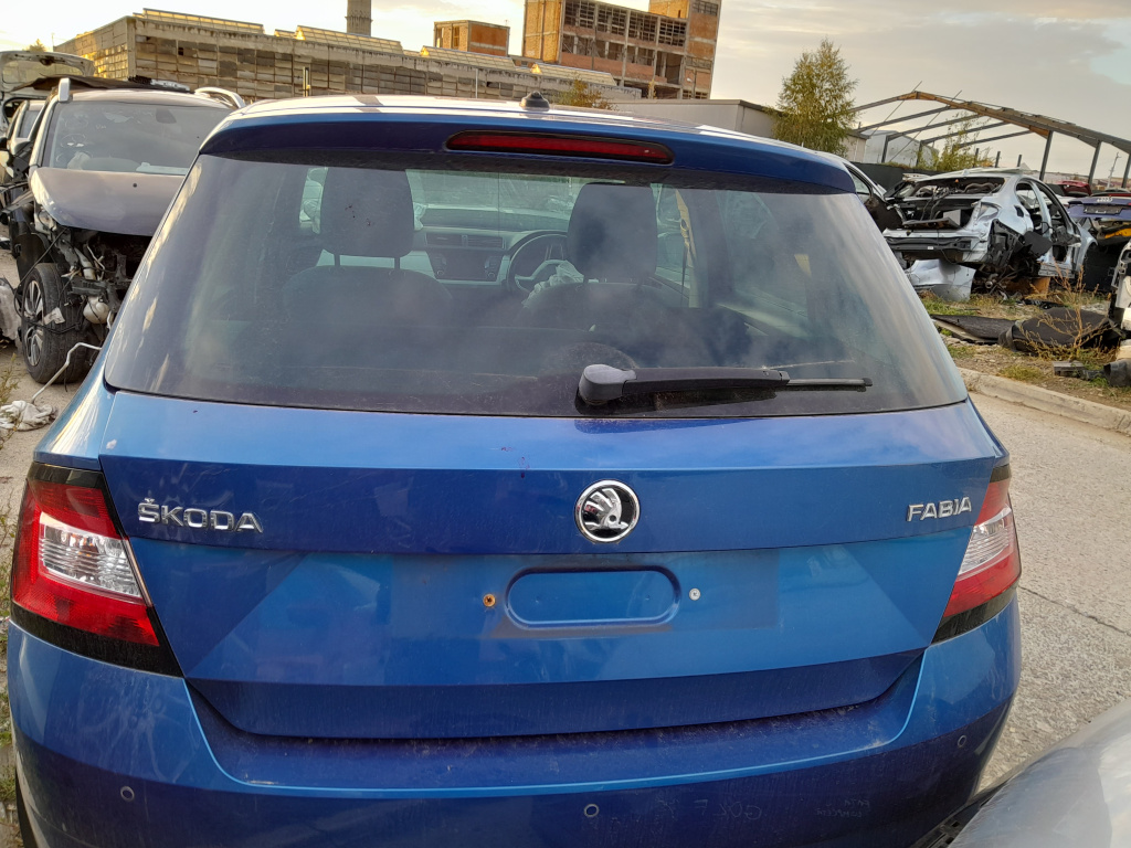 Haion Skoda Fabia 3 Hatchback - Benzina 2015, LF5W