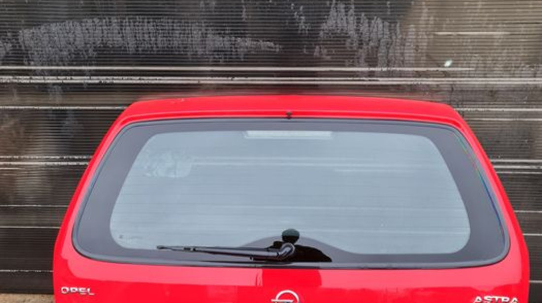 Haion usa spate haion rosu Opel Astra G break caravan