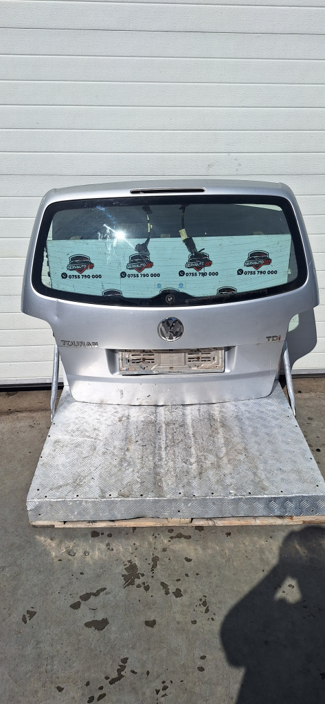 Haion Volkswagen Touran (2003-2006) 2.0 Motorina 2003, -