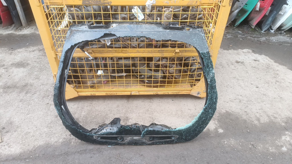 Haion Volvo C30 2006-2013 2.0 D D 4204 T Motorina Negru