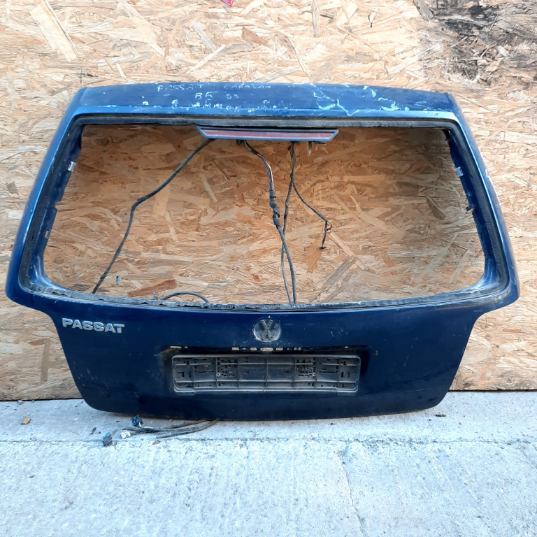 Haion Vw Passat B5, B5.5 1996-2005 Albastru Break / Caravan / Station Wagon