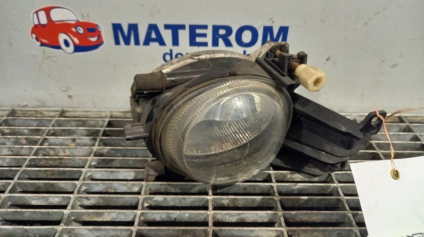 HALOGEN DREAPTA BMW SERIA 5 E 39 SERIA 5 E 39 - (2000 2003)