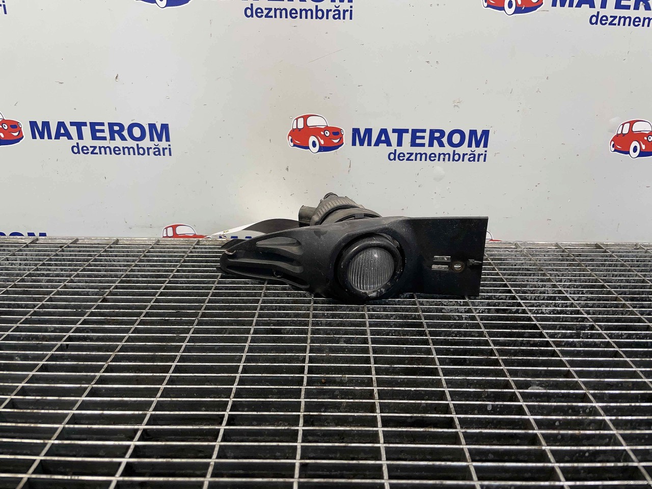 HALOGEN DREAPTA BMW SERIA 7 E 65 - - (20