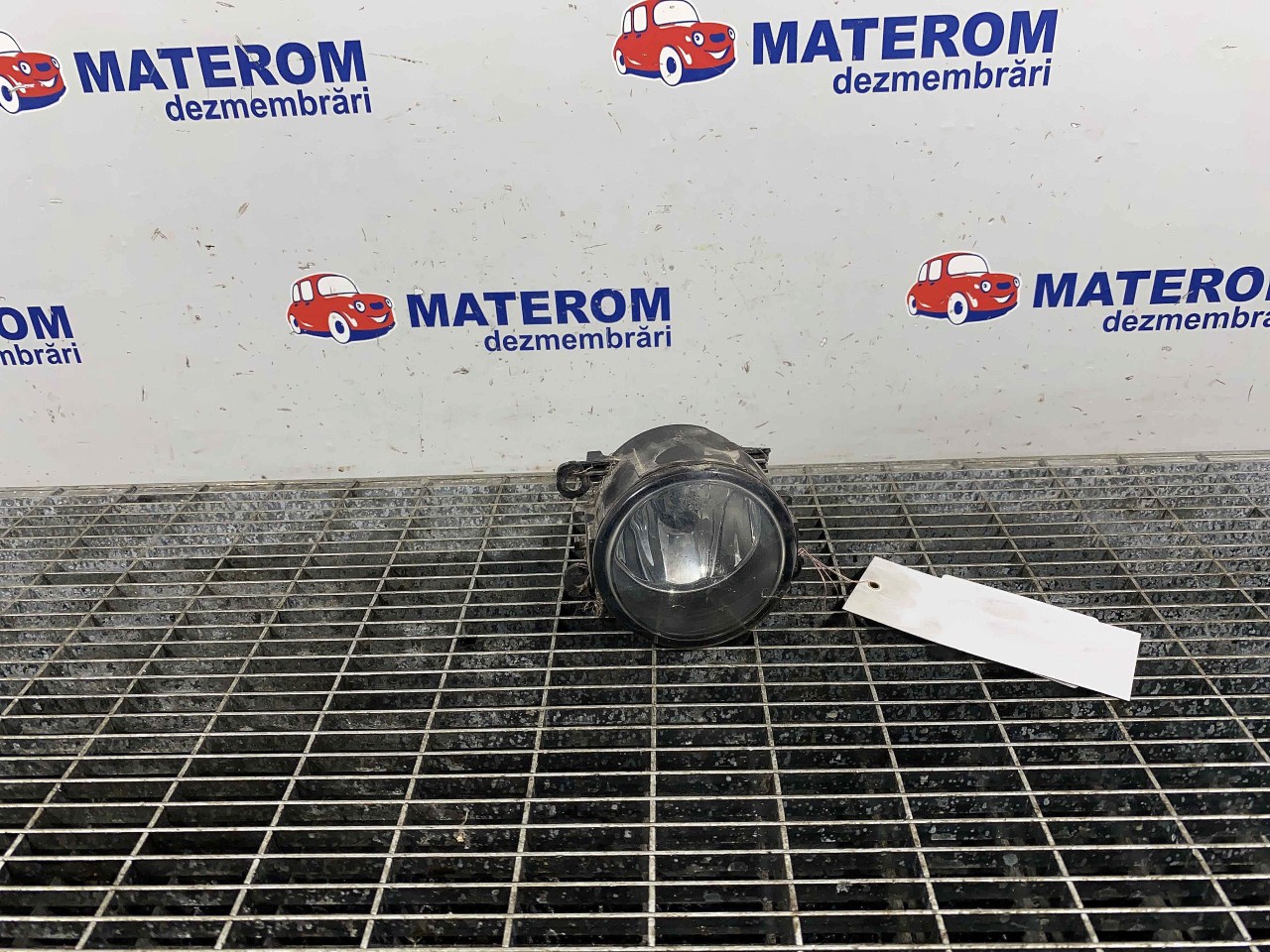 HALOGEN DREAPTA DACIA DUSTER DUSTER - - (2010 2013)