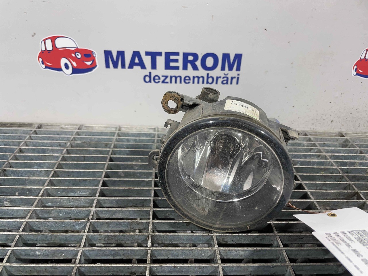 HALOGEN DREAPTA DACIA LOGAN - - (2004 2008)
