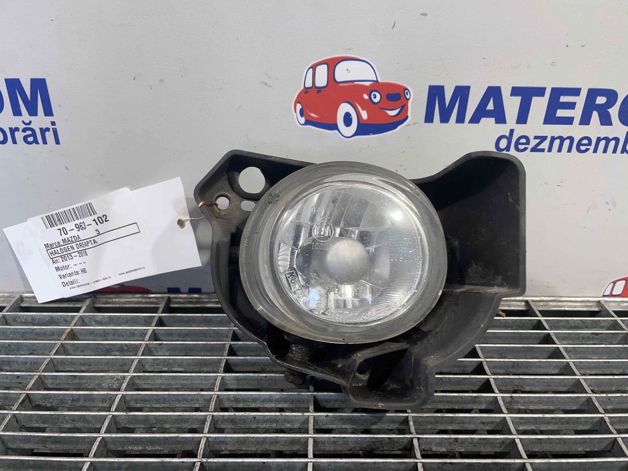 HALOGEN DREAPTA MAZDA 3 3 - - (2013 2018)