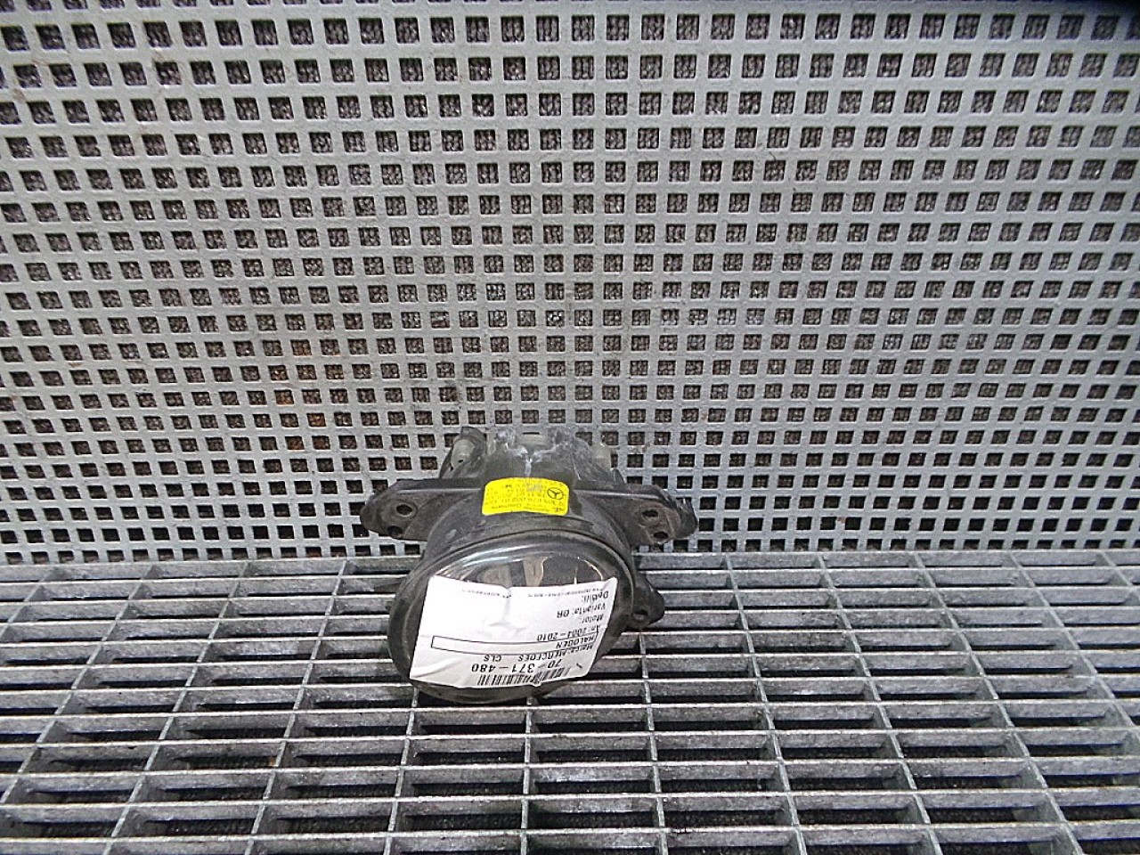 HALOGEN DREAPTA MERCEDES CLS CLS - - (2004 2010)