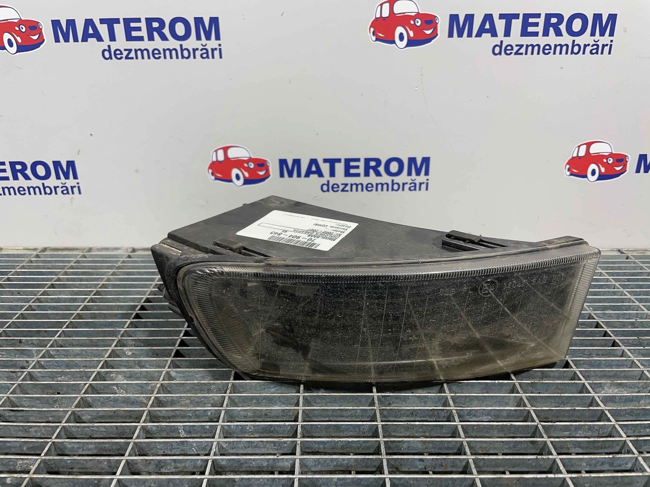 HALOGEN DREAPTA SAAB 93 93 - - (2002 2007)