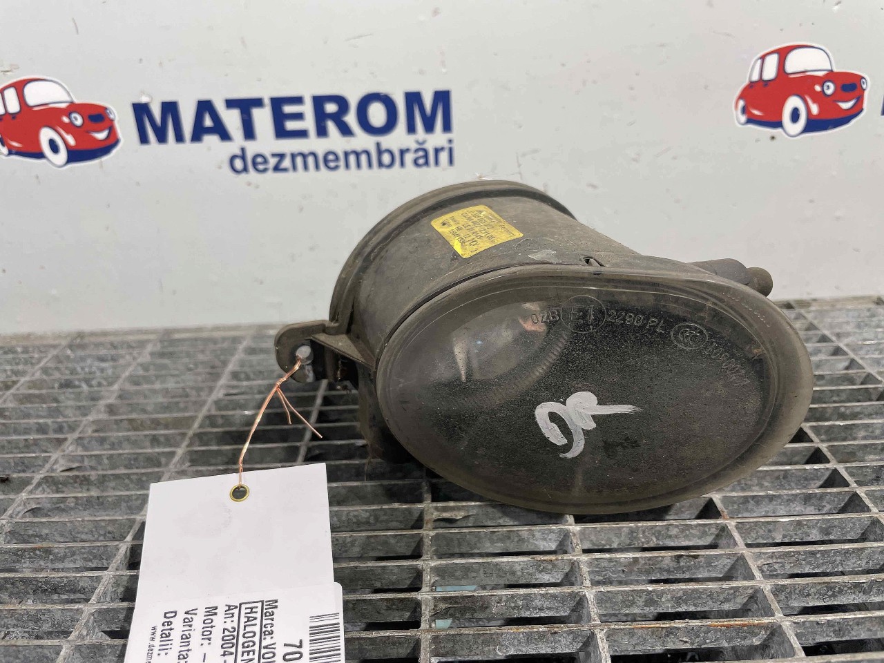 HALOGEN DREAPTA VOLVO V50 V50 - - (2004 2010)
