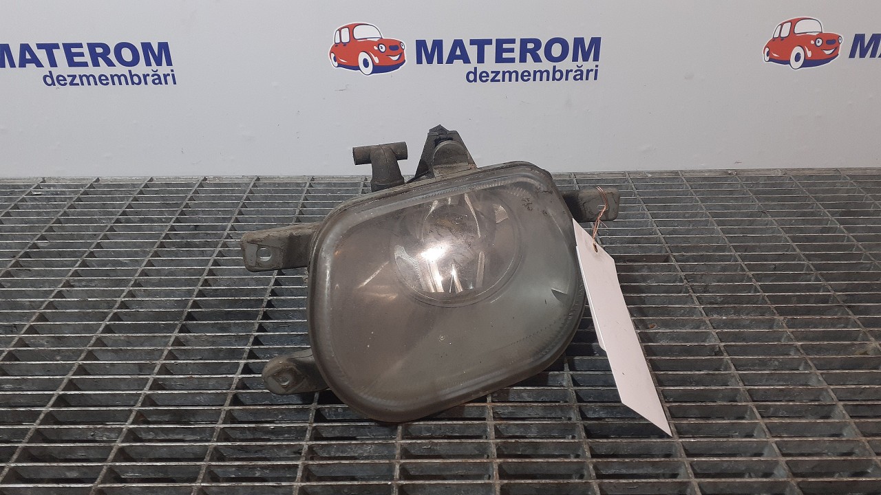 HALOGEN DREAPTA VOLVO XC 90 - - (2002 2007)