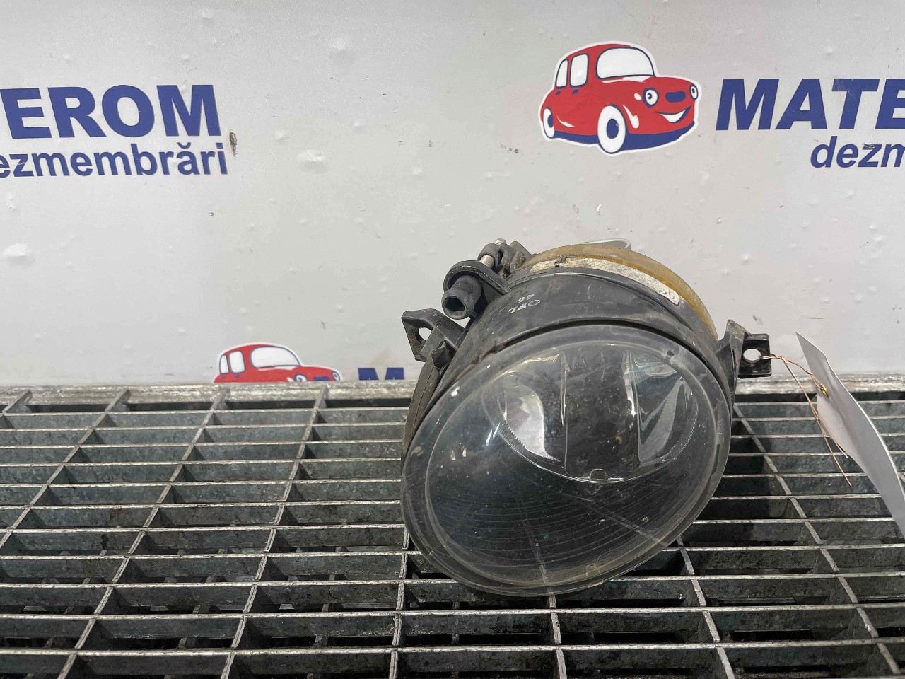 HALOGEN DREAPTA VW EOS - - (2006 2010)