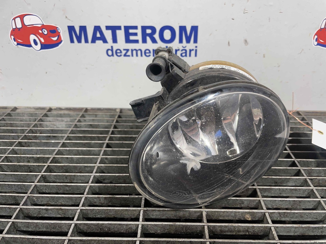 HALOGEN DREAPTA VW TIGUAN - - (2010 2015)