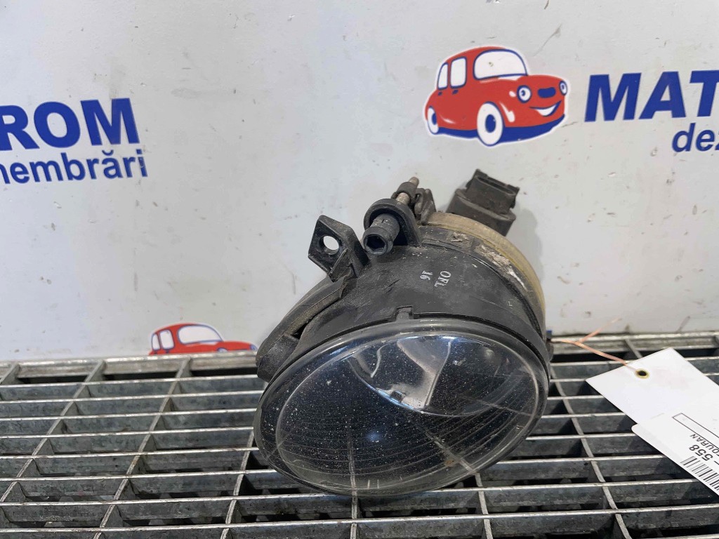 HALOGEN DREAPTA VW TOURAN - - (2007 2010)