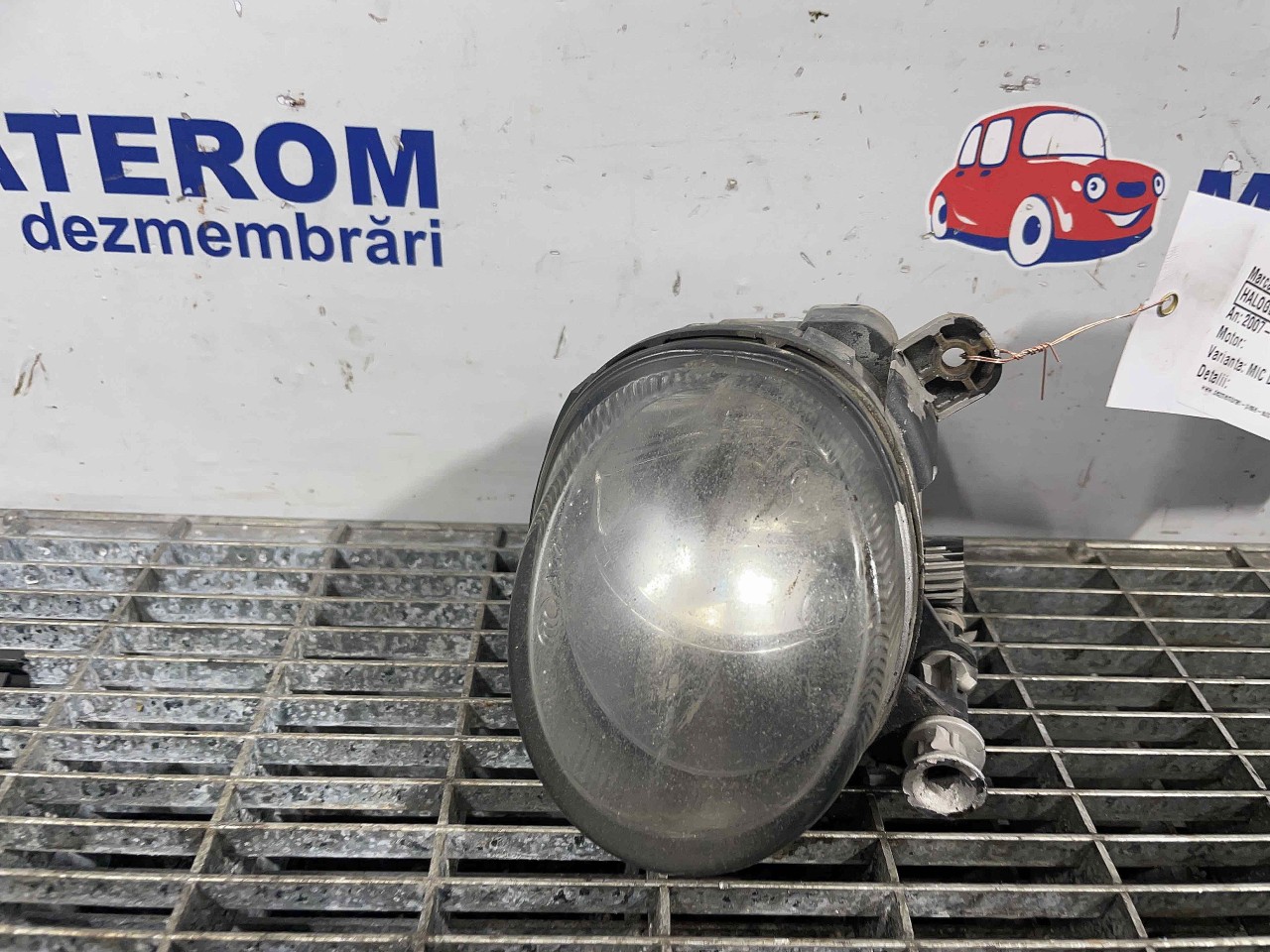 HALOGEN STANGA AUDI A4 - - (2007 2011)