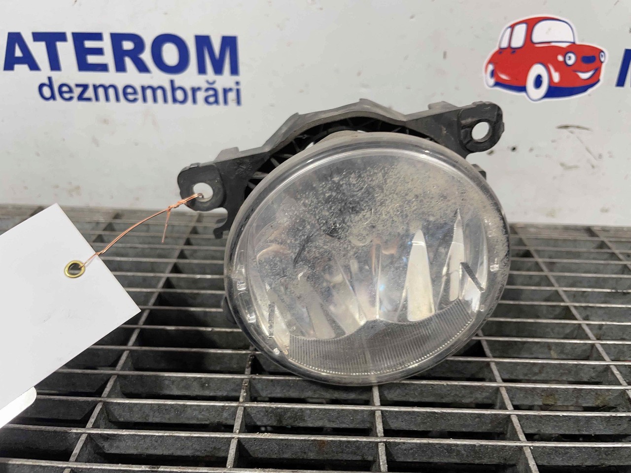 HALOGEN STANGA DACIA LOGAN - - (2020 2024)