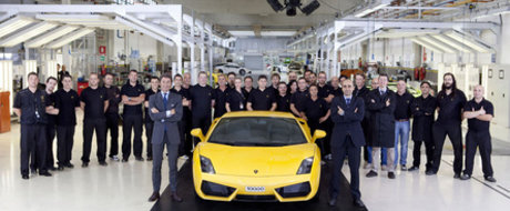 Happy Birthday: Lambo Gallardo implineste 10.000 exemplare