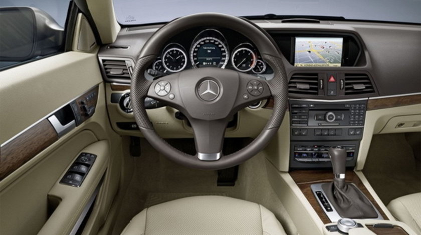 Harti navigatie Mercedes GLK X204 DVD EUROPA + ROMANIA 2017/2018