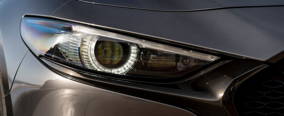 Hatchback-ul cu cel mai mare motor din industrie. Au fost publicate preturile oficiale Hatchback-ul cu cel mai mare motor din industrie. Au fost publicate preturile oficiale