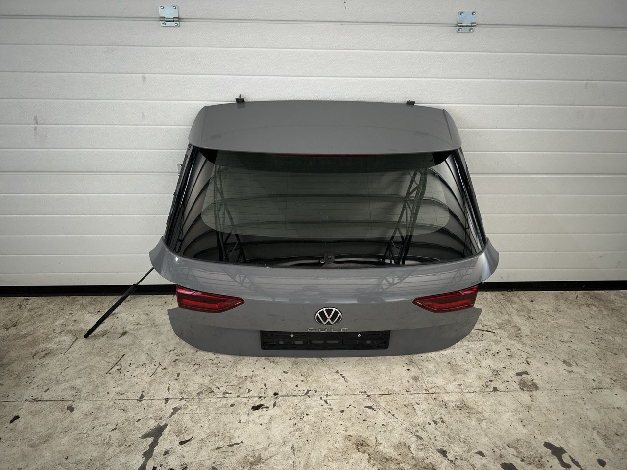 Hayon 5H9827025E VW Golf VIII Variant 2.0 TSI 190 cai DNNA