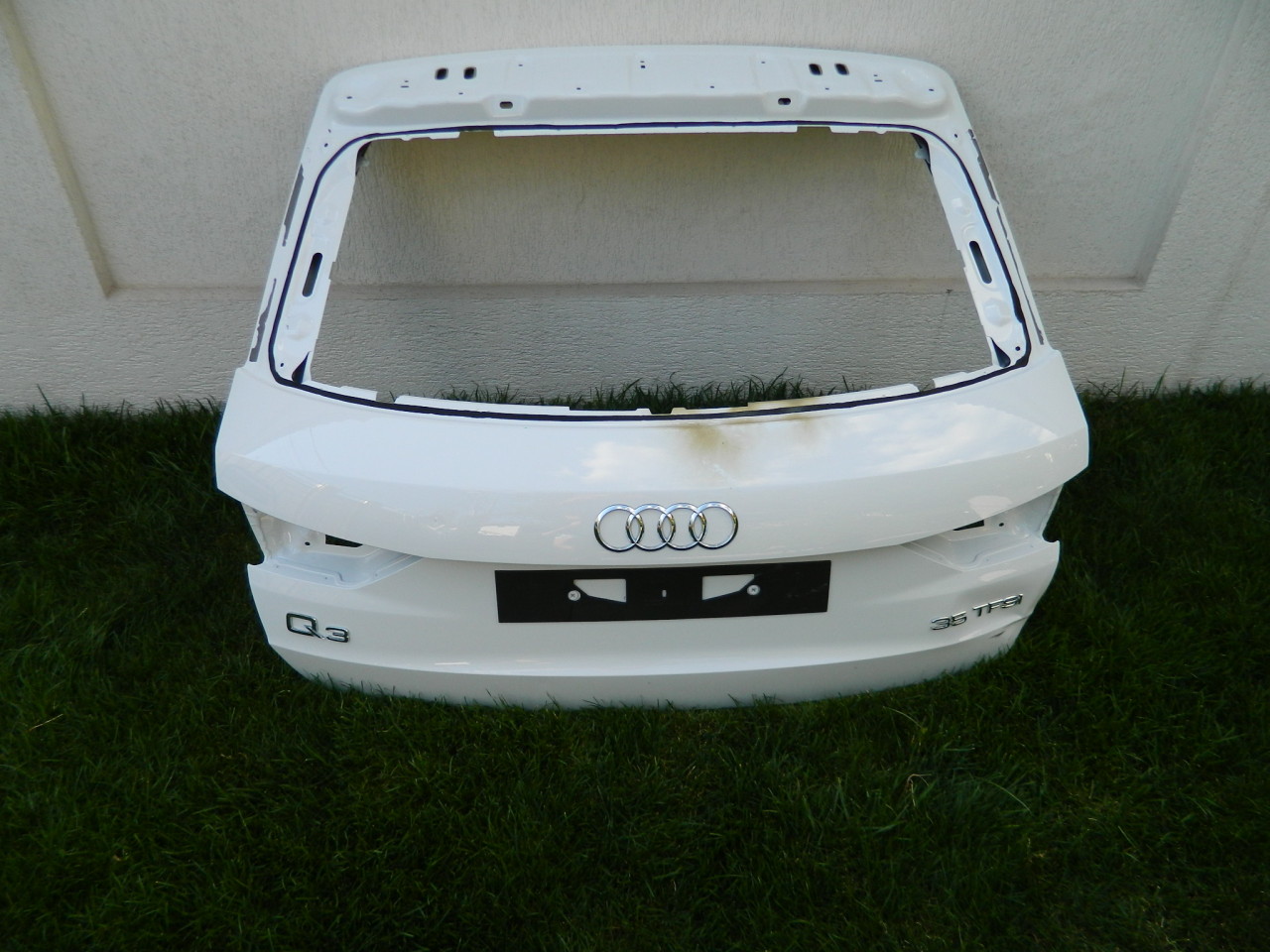 Hayon, haion Audi Q3 model 2017-2022
