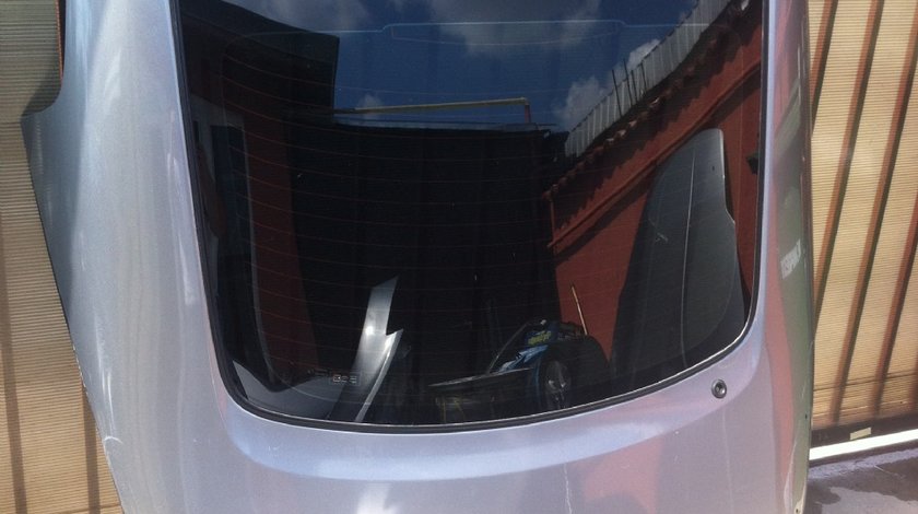 Hayon nissan 350z