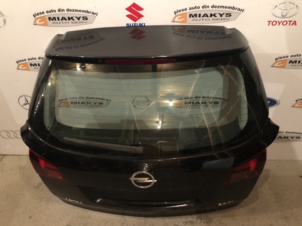 Hayon Opel Astra J