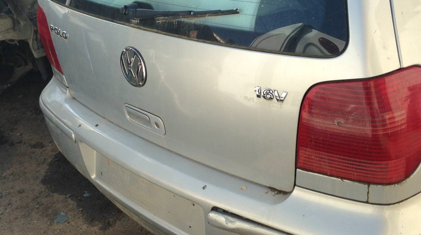 hayon vw polo 2001