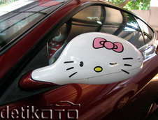 Hello Kitty face noi victime: Ferrari 360