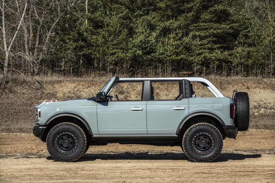 Hennessey Velociraptor V8 Bronco