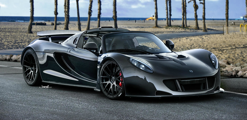 Hennessey Venom GT i-a 'luat' titlul lui Bugatti Veyron: a atins 435,31 km/h Hennessey Venom GT i-a 'luat' titlul lui Bugatti Veyron: a atins 435,31 km/h