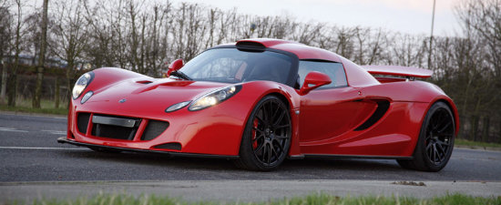 Hennessey Venom GT isi face aparita intr-un rosu demonic - Galerie Foto