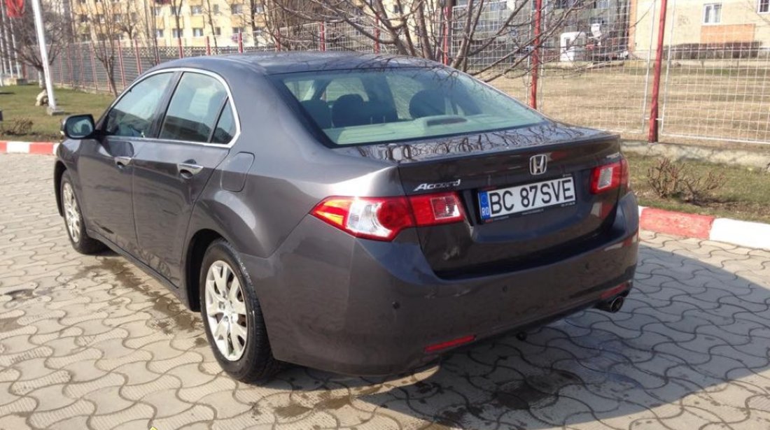 Honda Accord 2 0 i VTEC 115 kw 156CP