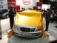 Honda Accord de la BYD