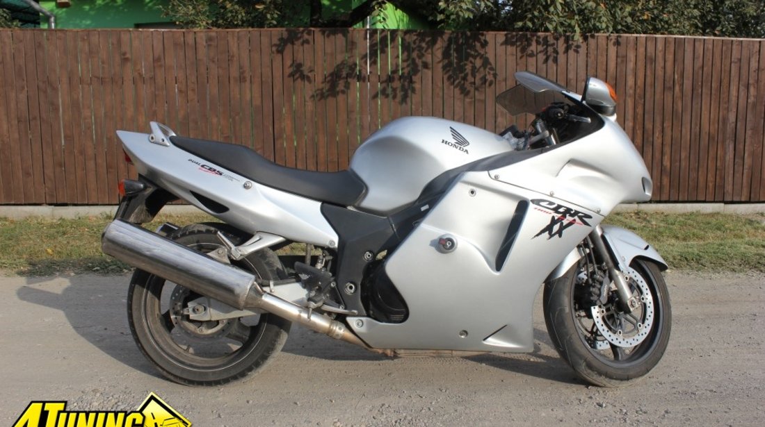 Honda CBR 1100XX din 1998