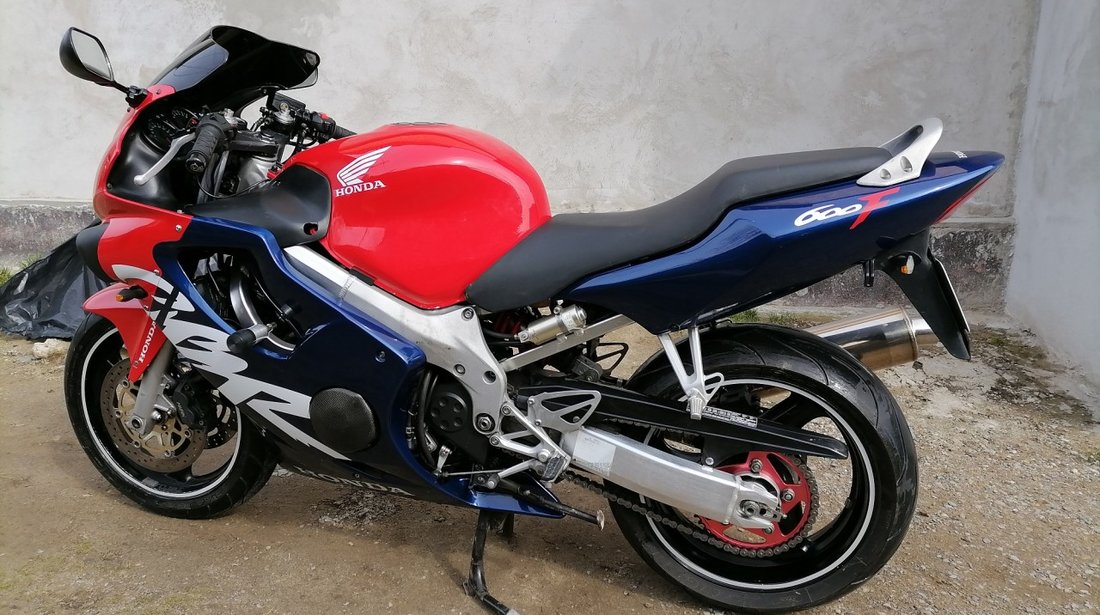 HONDA CBR 600 F 4 ! stare foarte buna