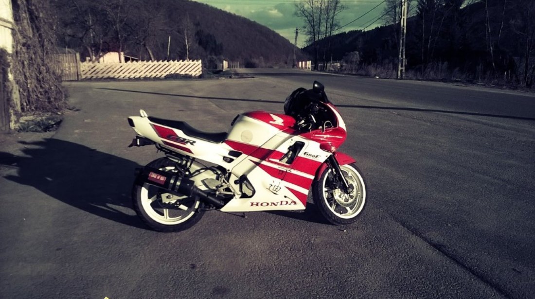 Honda CBR 600 F2