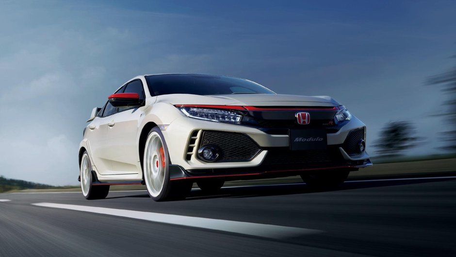 Honda Civic Type R cu accesorii de fabrica