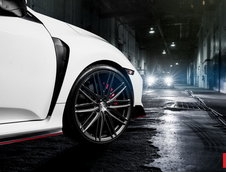 Honda Civic Type R cu jante Vossen