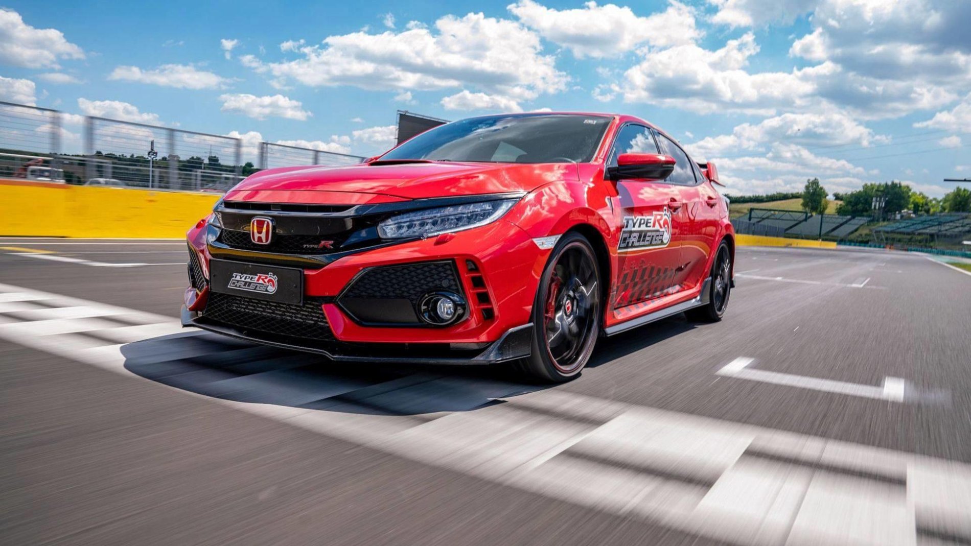 Honda Civic Type R record pe Hungaroring - Honda Civic Type R record pe Hungaroring