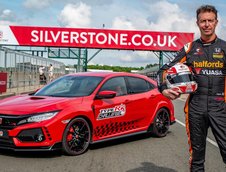 Honda Civic Type R record pe Silverstone