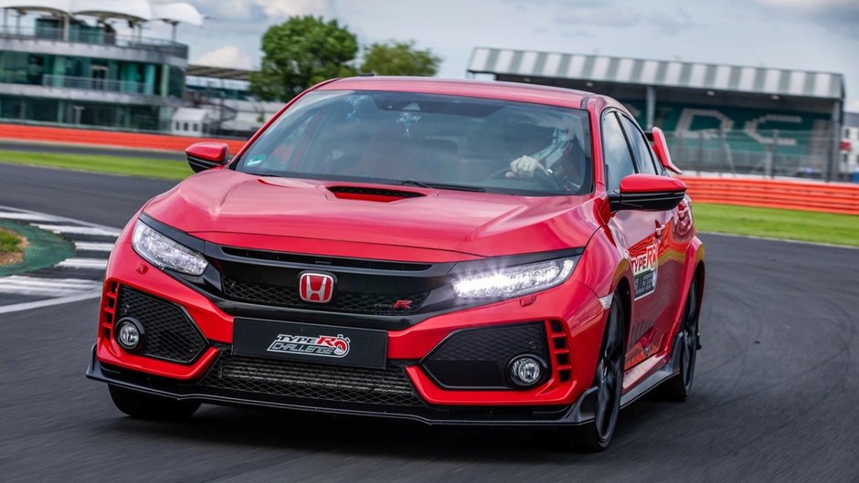 Honda Civic Type R record pe Silverstone