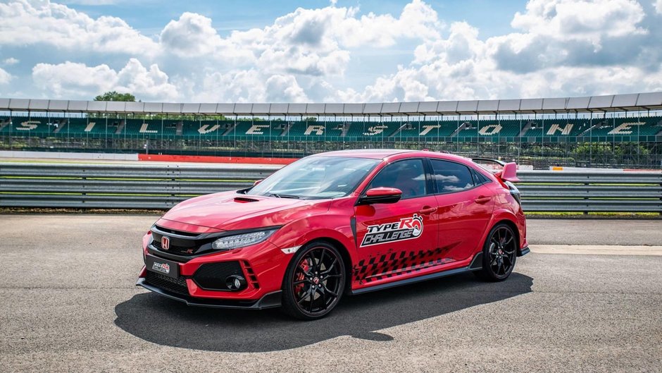 Honda Civic Type R record pe Silverstone